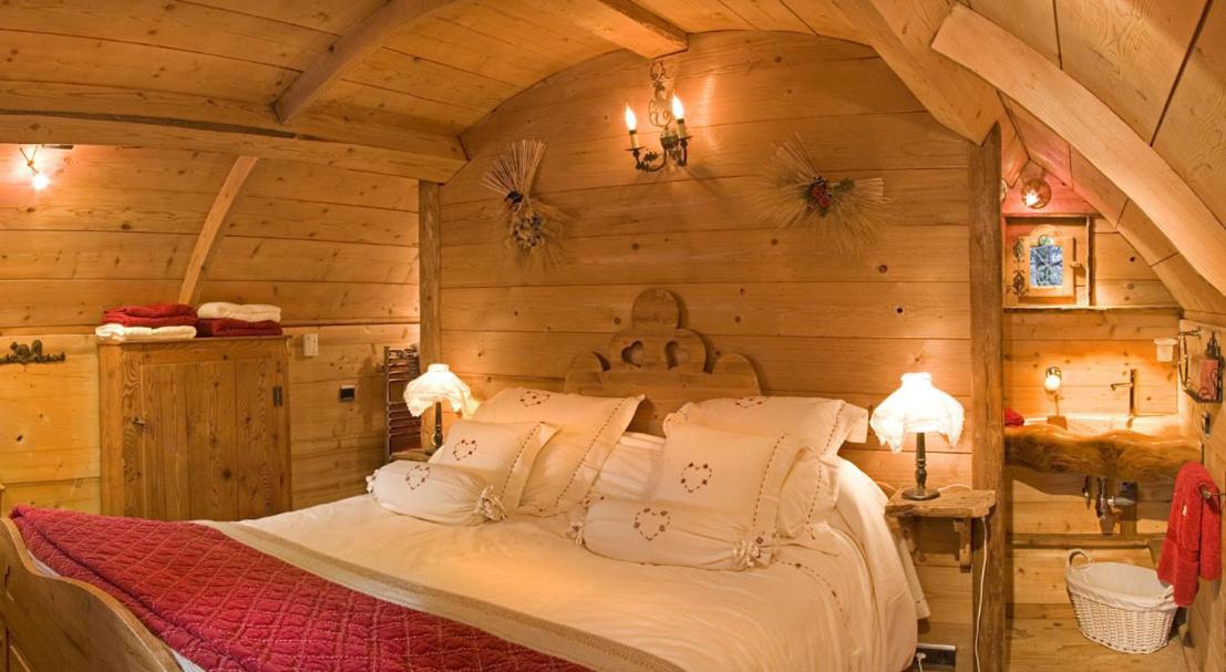 Hotel Les Chalets De Philippe Avec Jacuzzis Privatifs Chamonix Exterior foto