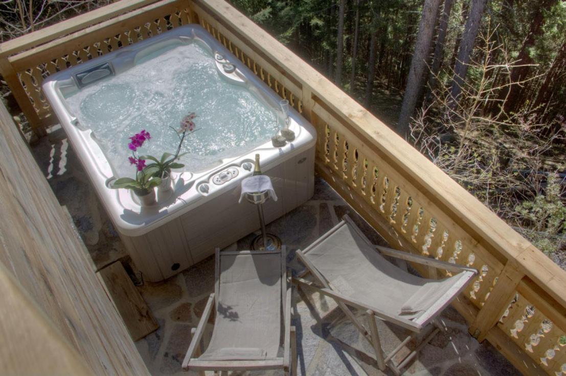 Hotel Les Chalets De Philippe Avec Jacuzzis Privatifs Chamonix Exterior foto