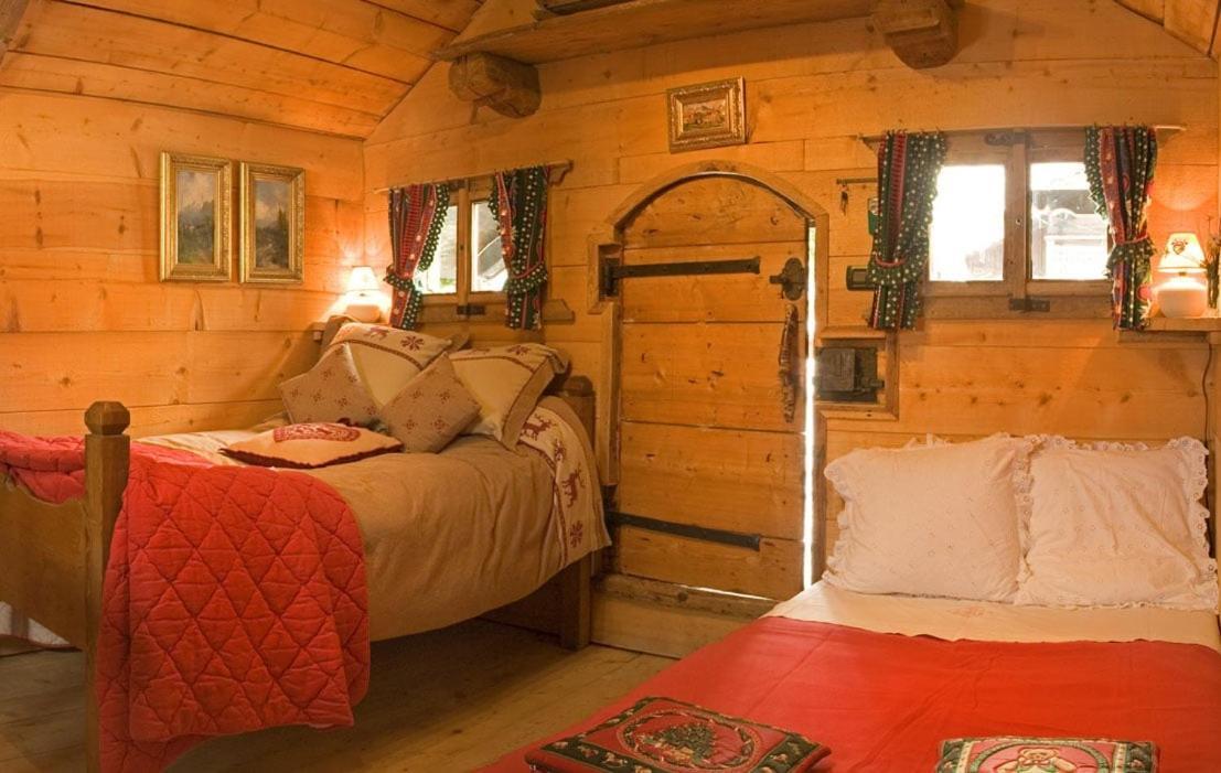 Hotel Les Chalets De Philippe Avec Jacuzzis Privatifs Chamonix Exterior foto