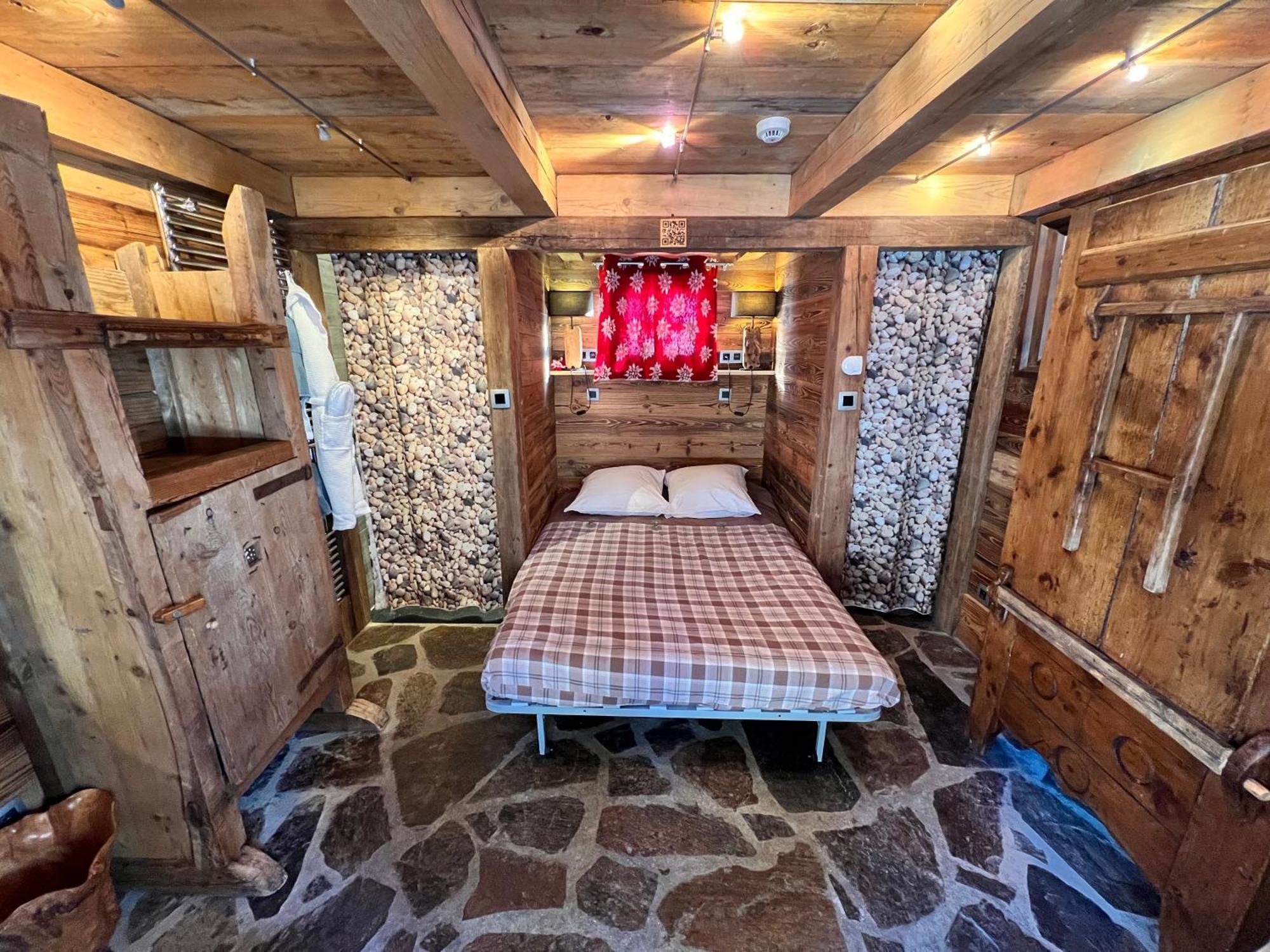 Hotel Les Chalets De Philippe Avec Jacuzzis Privatifs Chamonix Exterior foto